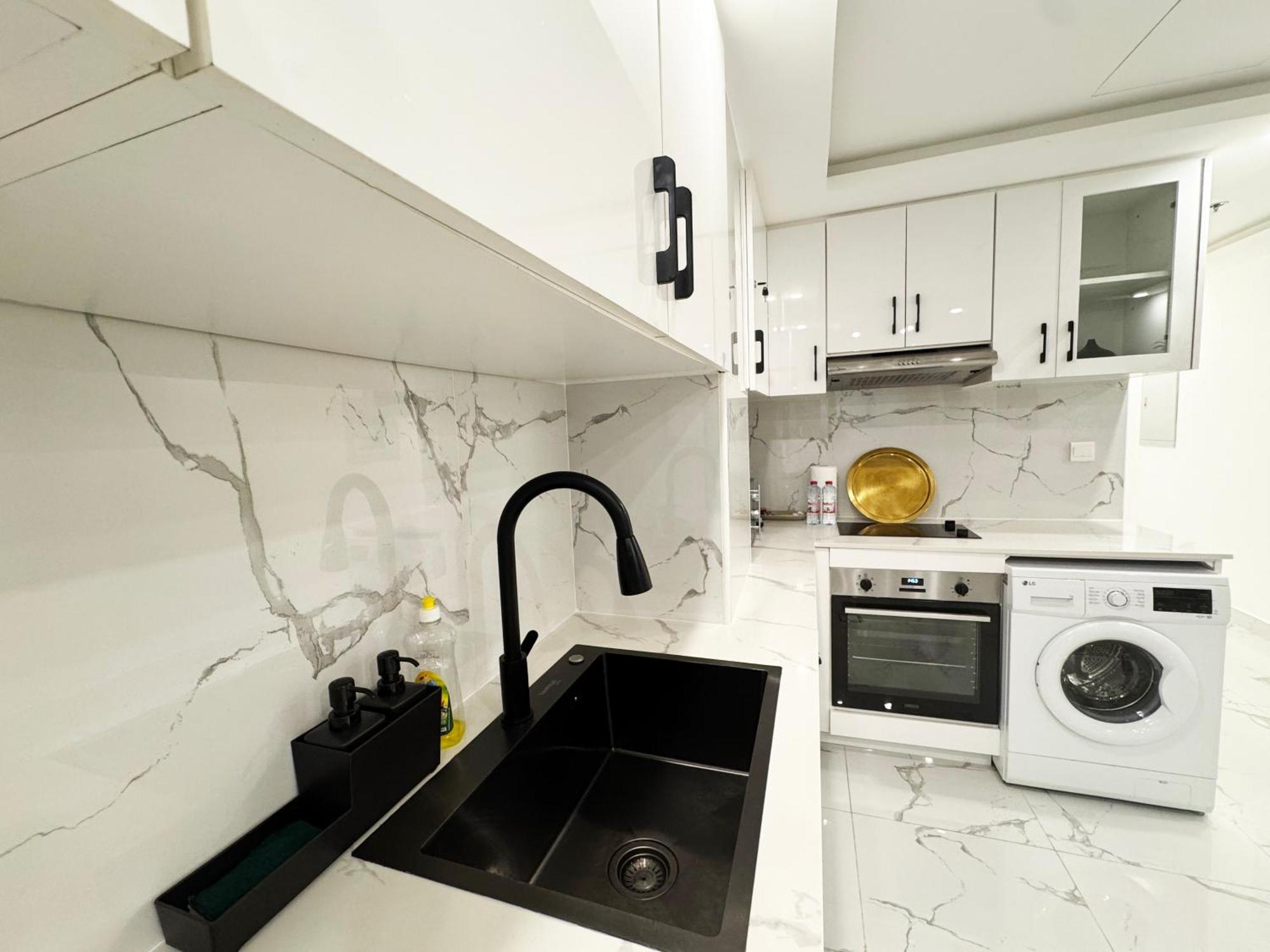 Modern & Stylish Retreat Apartment *
